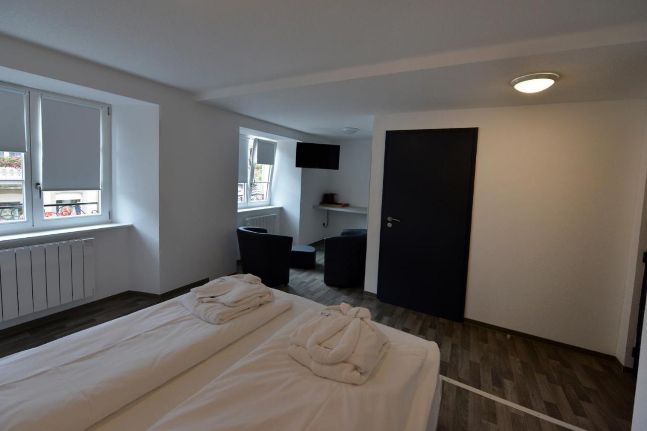 Gites Au Chateau Fleuri Eguisheim Zimmer foto